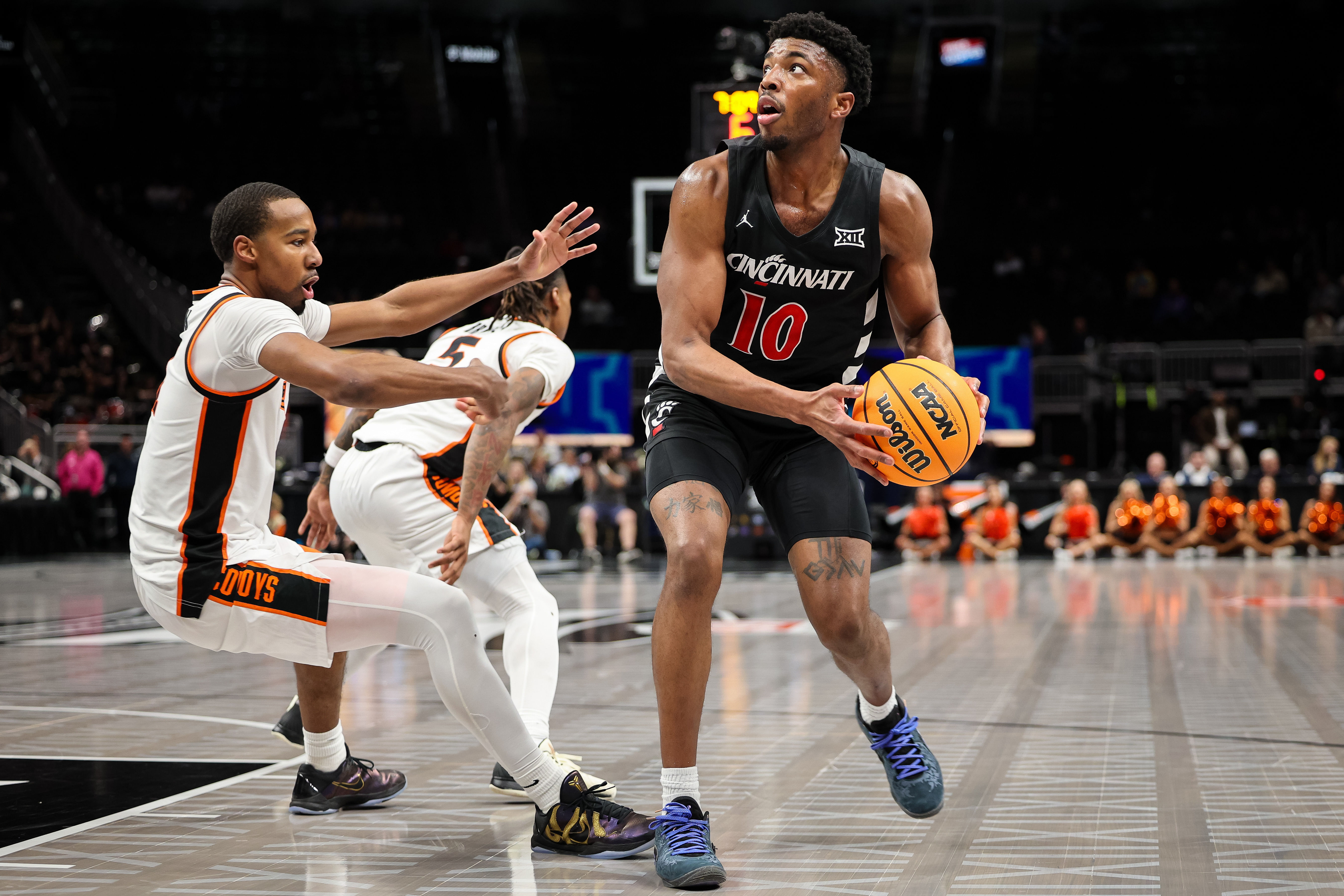 Cincinnati transfer Josh Reed could be a significant addition for the Nittany Lions via the transfer portal. (Photo Credit: IMAGN)